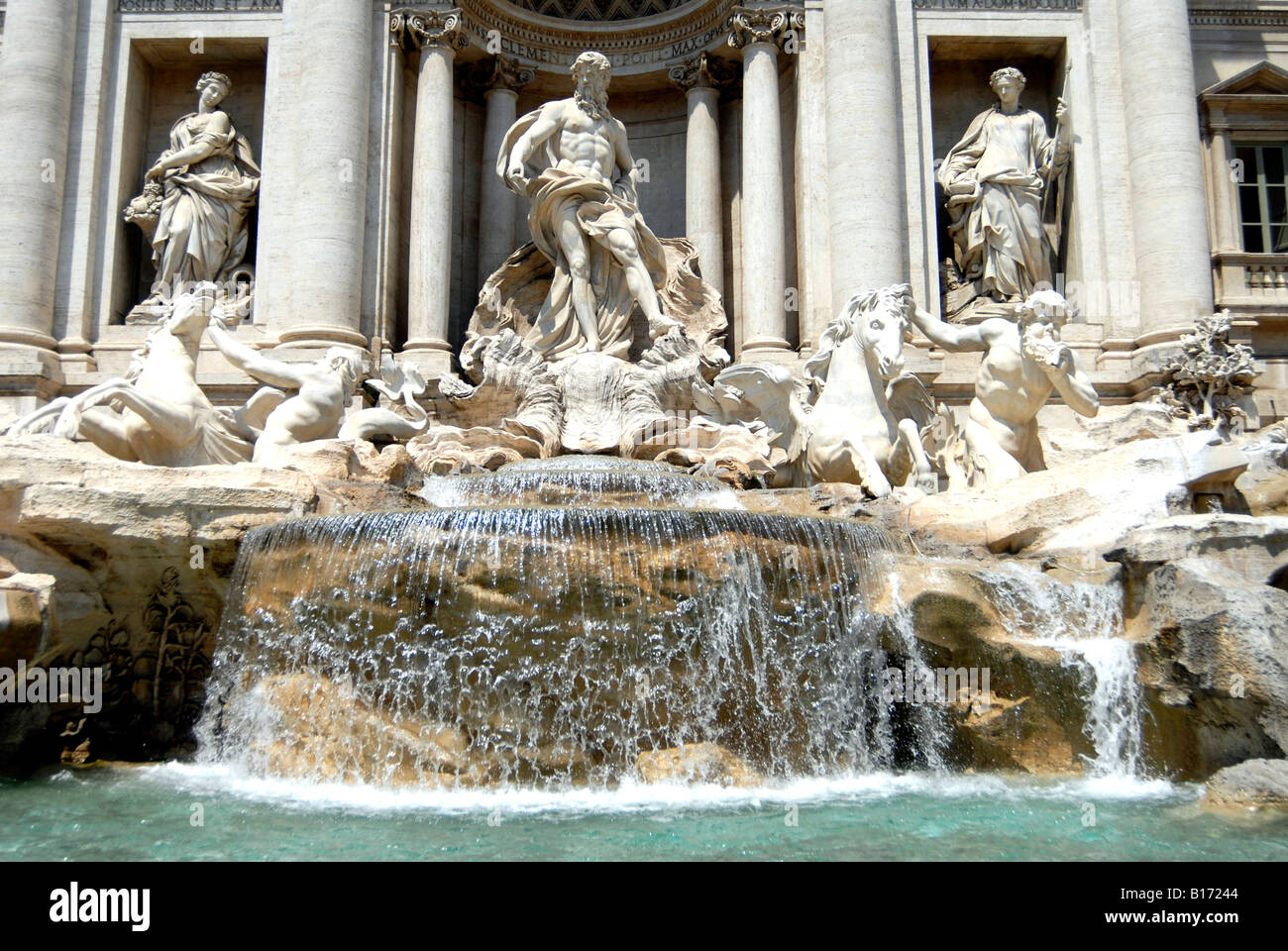 La Fontana di Trevi , Roma, Italia Foto de stock