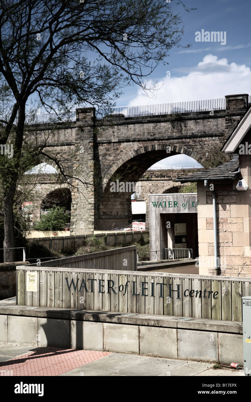 Water of Leith Visitor Center en Edimburgo Foto de stock