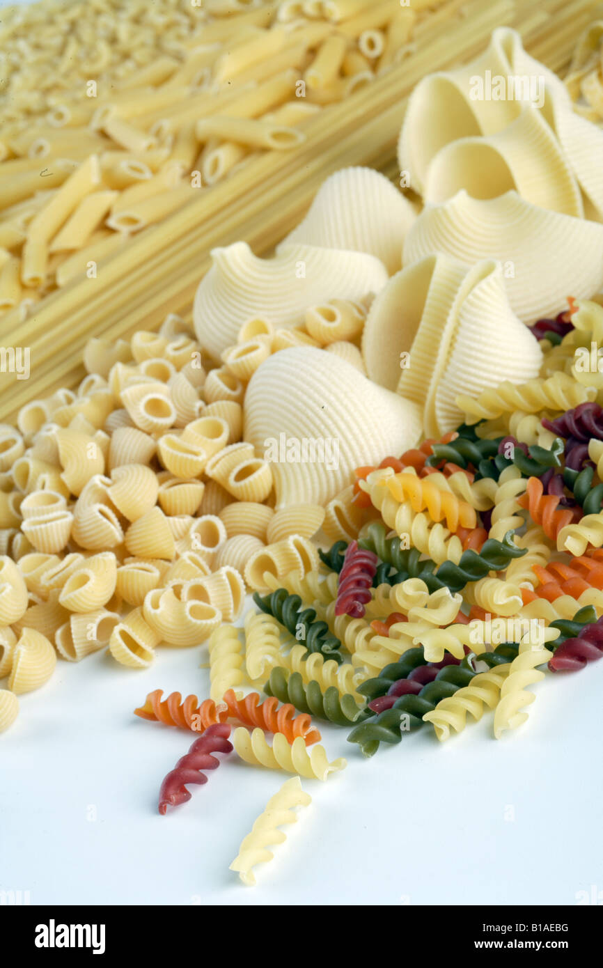 Close-up de pasta still life (vertical) Foto de stock