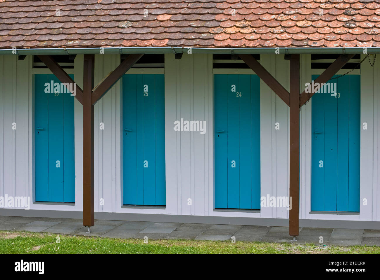 Puertas numeradas fotografías e imágenes de alta resolución - Alamy