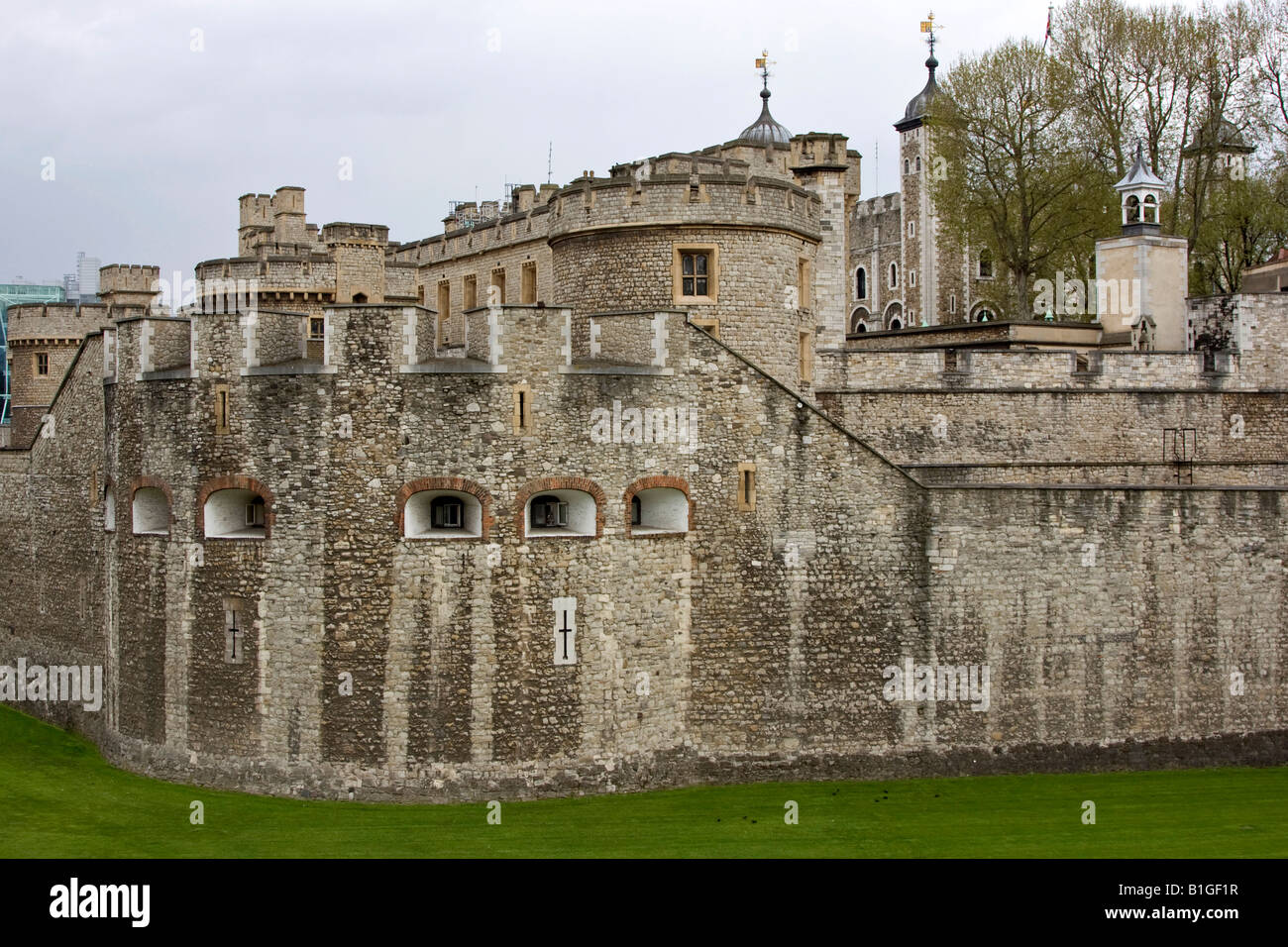La Torre de Londres, la histórica fortaleza medieval y palacio, Londres, Inglaterra Foto de stock