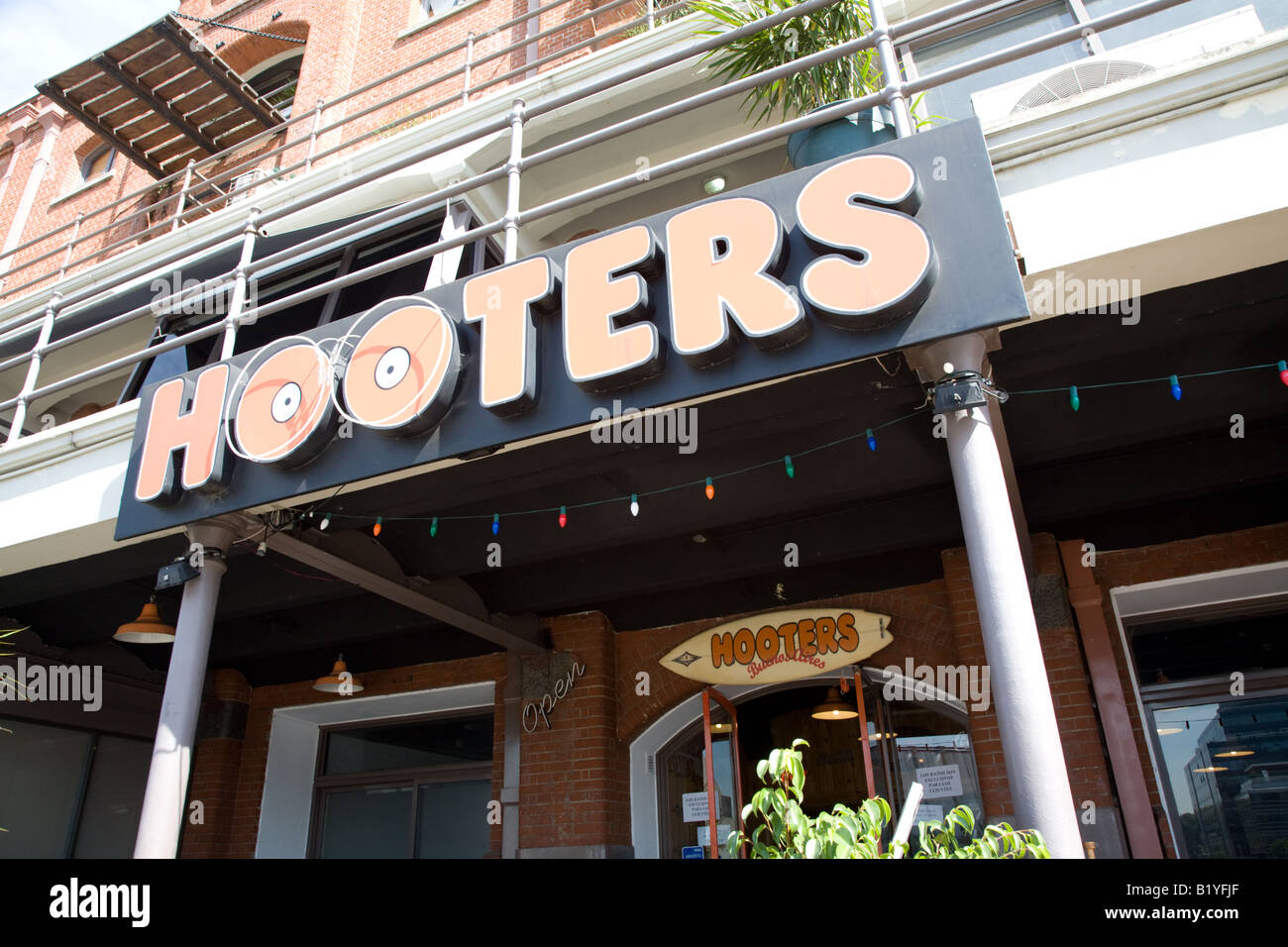 Hooters bar, Puerto Madero, Buenos Aires Fotografía de stock Alamy