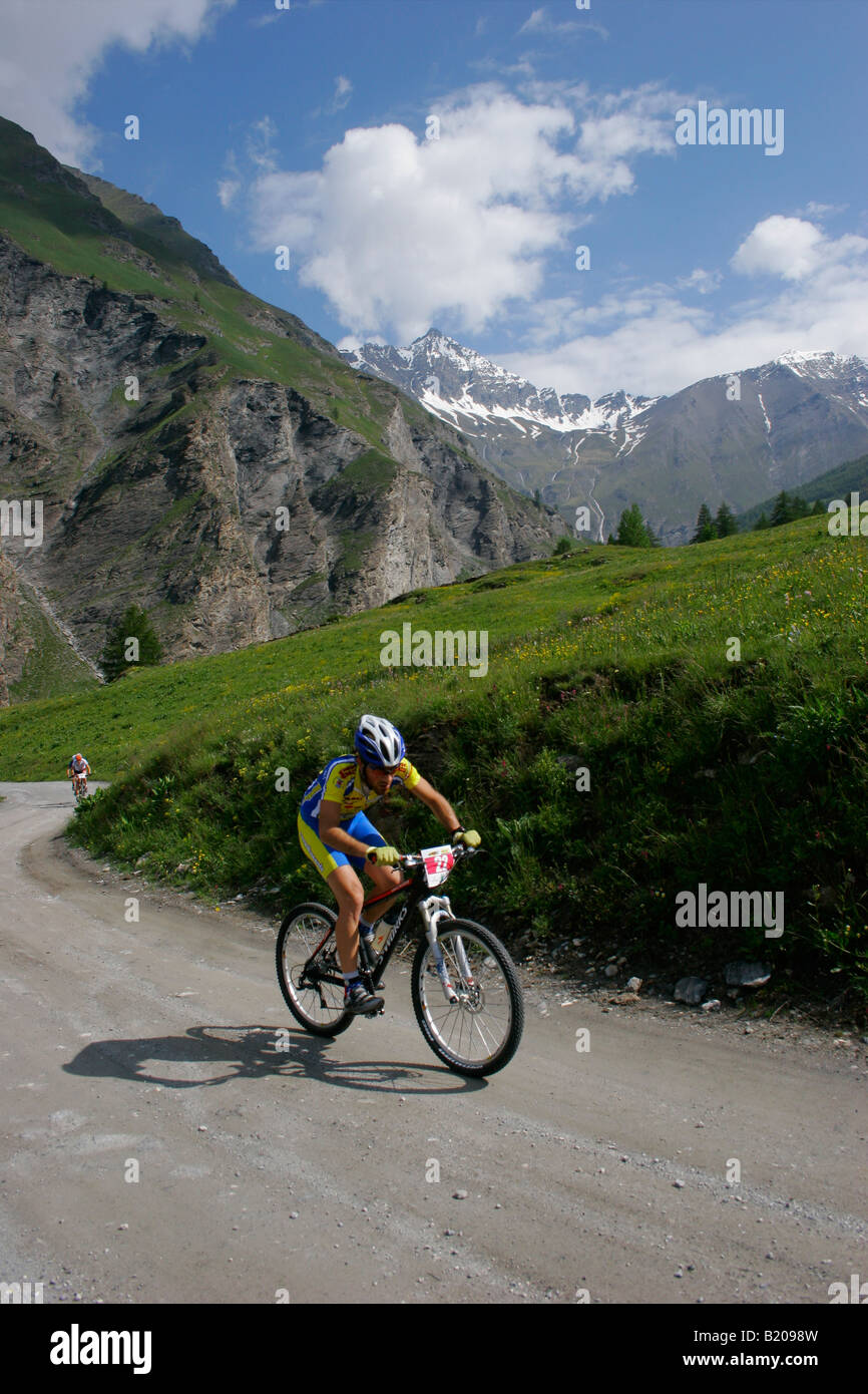 Mountain Bike Cross Country. Foto de stock