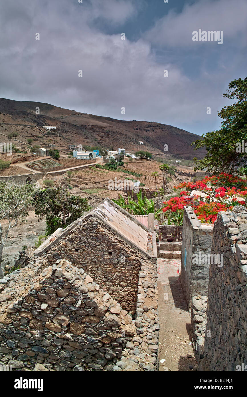 La vista de la Ribeira da cruz en el norte de Santo Antão, Cabo Verde Foto de stock