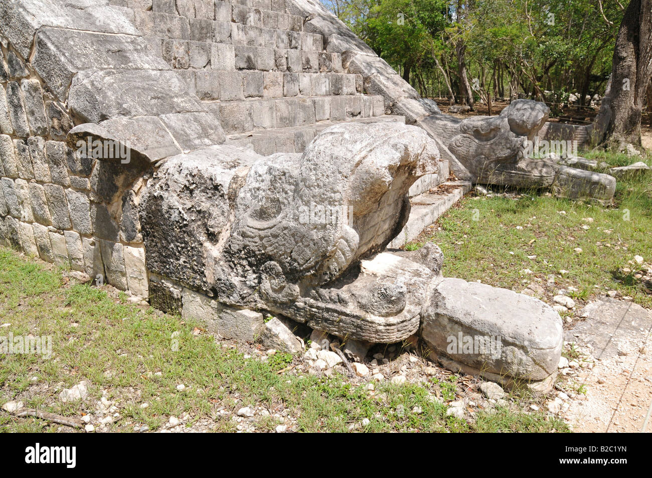 Tumba del Sumo Sacerdote, detalle, Zona Central, Chichén-itza, nueva maravilla del mundo, excavaciones arqueológicas mayas y toltecas Foto de stock
