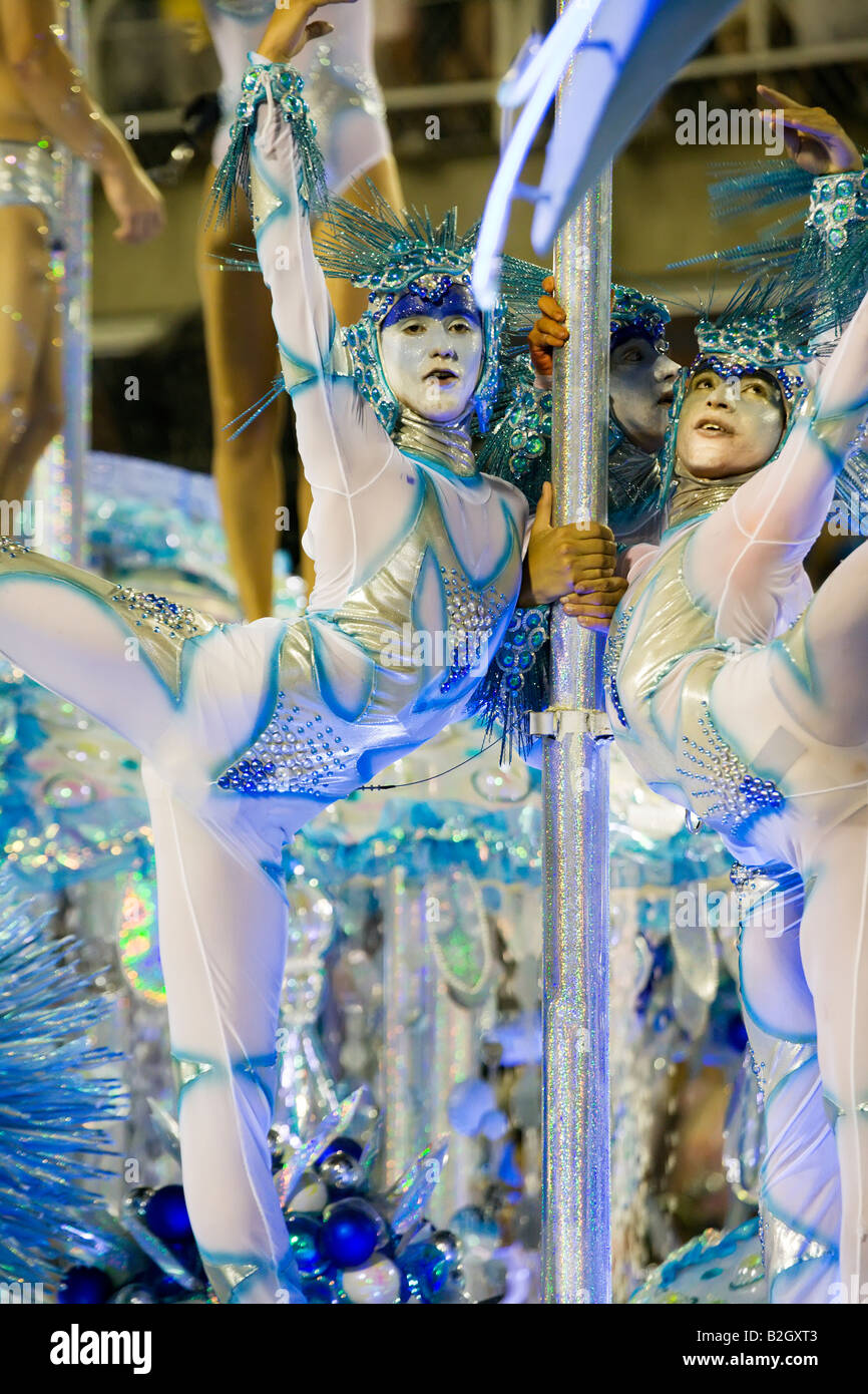 El famoso desfile de carnaval en el sambodromo de Río de Janeiro, Brasil Foto de stock