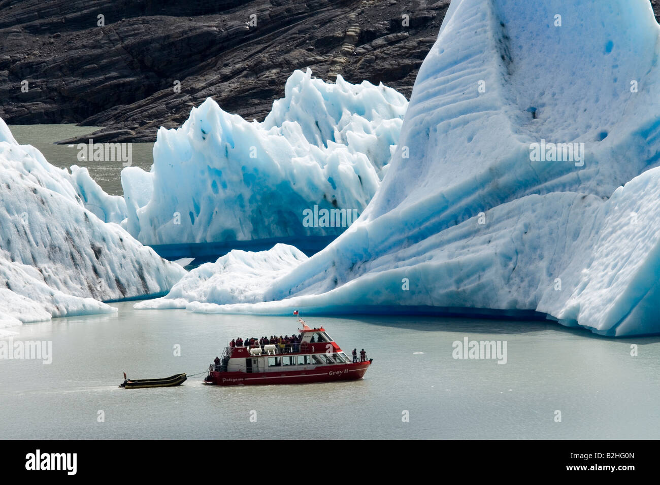 Barco de hielo glaciar gris Campo de Hielo Patagónico Sur América del Sur Foto de stock