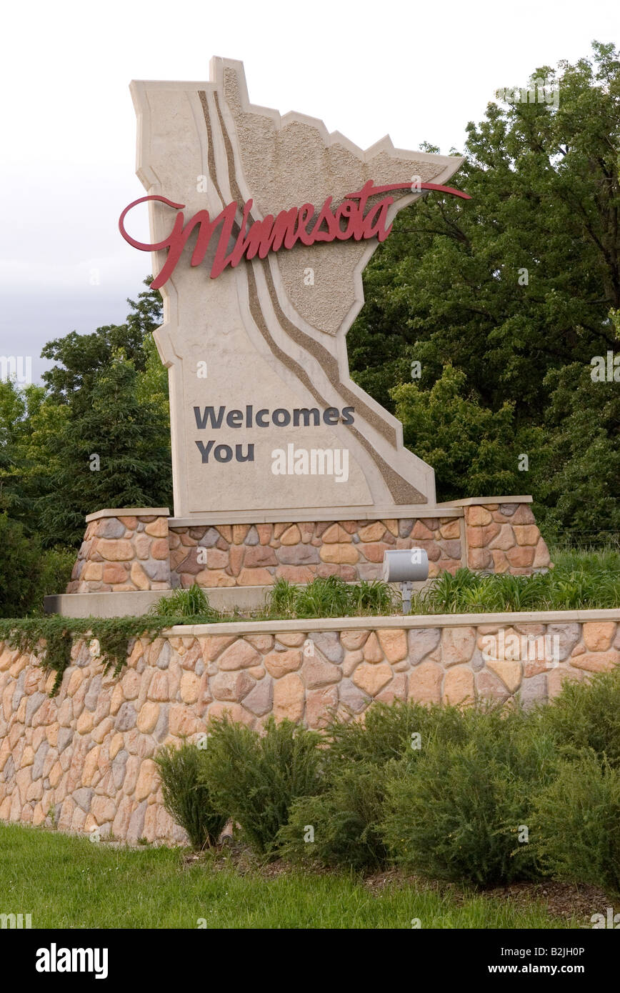 Bienvenido al signo de Minnesota EE.UU. Foto de stock