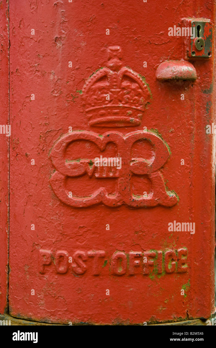 Eduardo VIII cypher en postbox Tobermory Mull Foto de stock