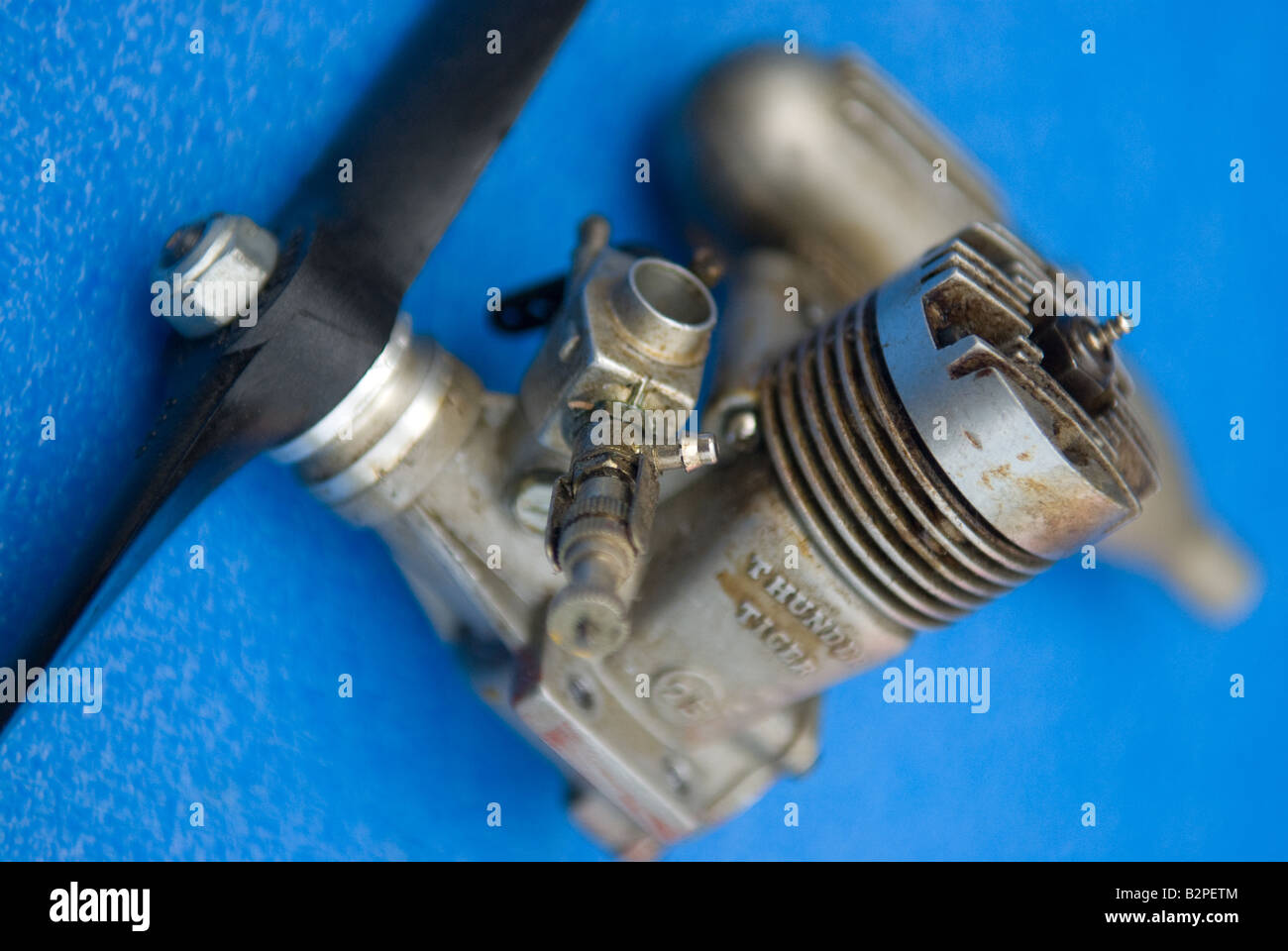 Bujías motor de combustible del modelo de avión Fotografía de stock - Alamy
