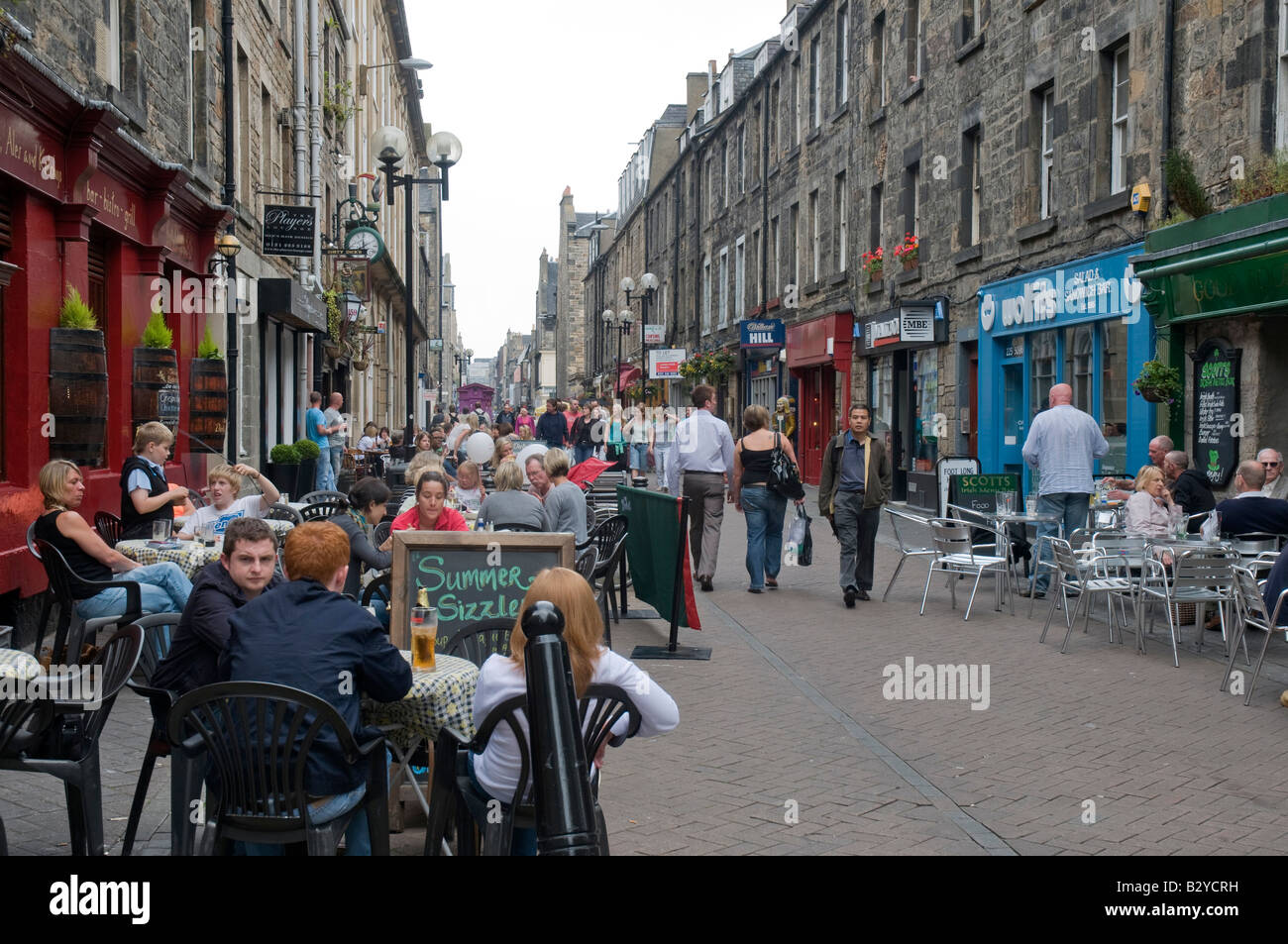 Almuerzo al aire libre, Rose Street, Edimburgo, Escocia Foto de stock