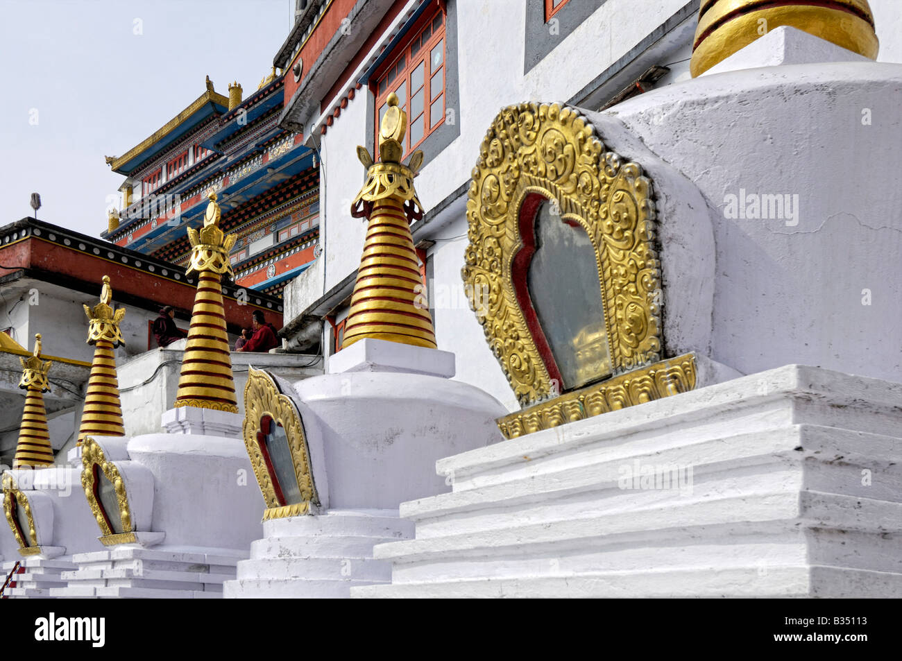 Las estupas nuevo Monasterio Ghoom Darjeeling Foto de stock