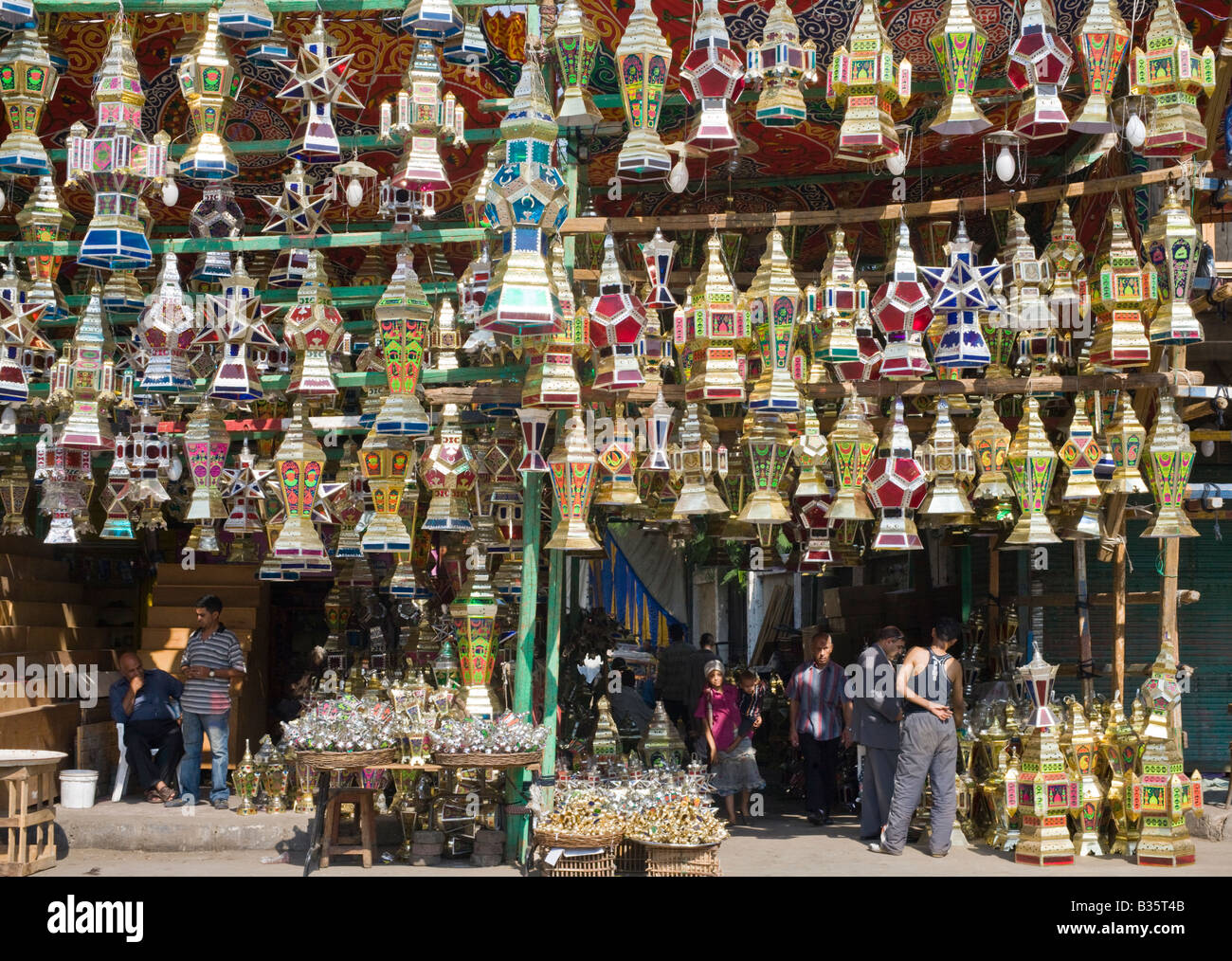 Linternas de Ramadán para la venta, El Cairo, Egipto Foto de stock