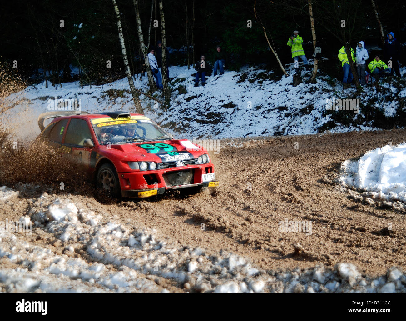 Andy Burton V6 Cosworth Peugeot rally car Fotografía de stock - Alamy