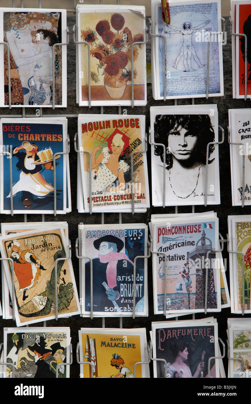 Como venta de tarjetas postales en las orillas del Sena en París. Foto de stock