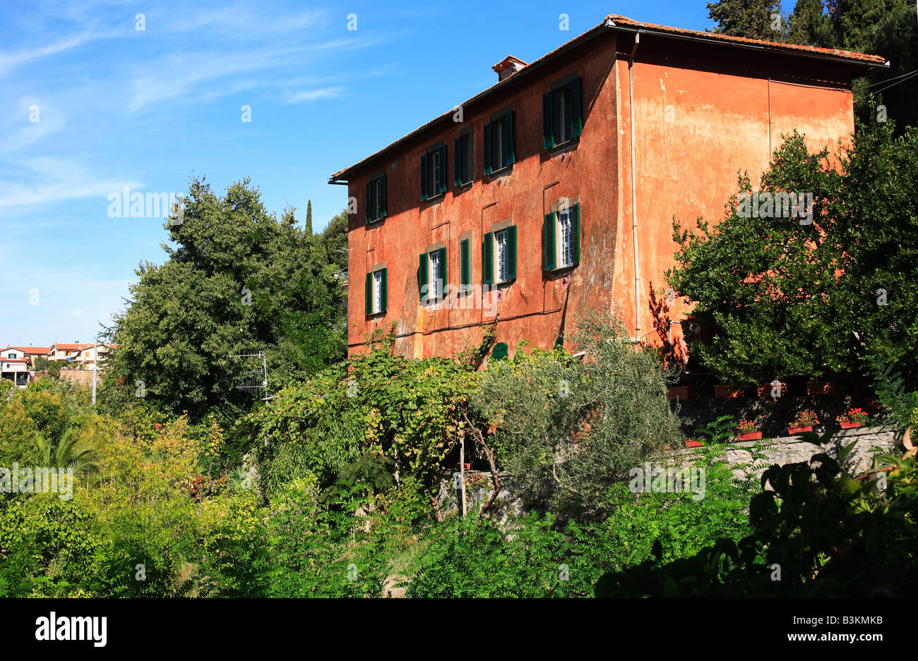 Italia Italia central Lacio Lacio Bolsena casa roja casa Foto de stock