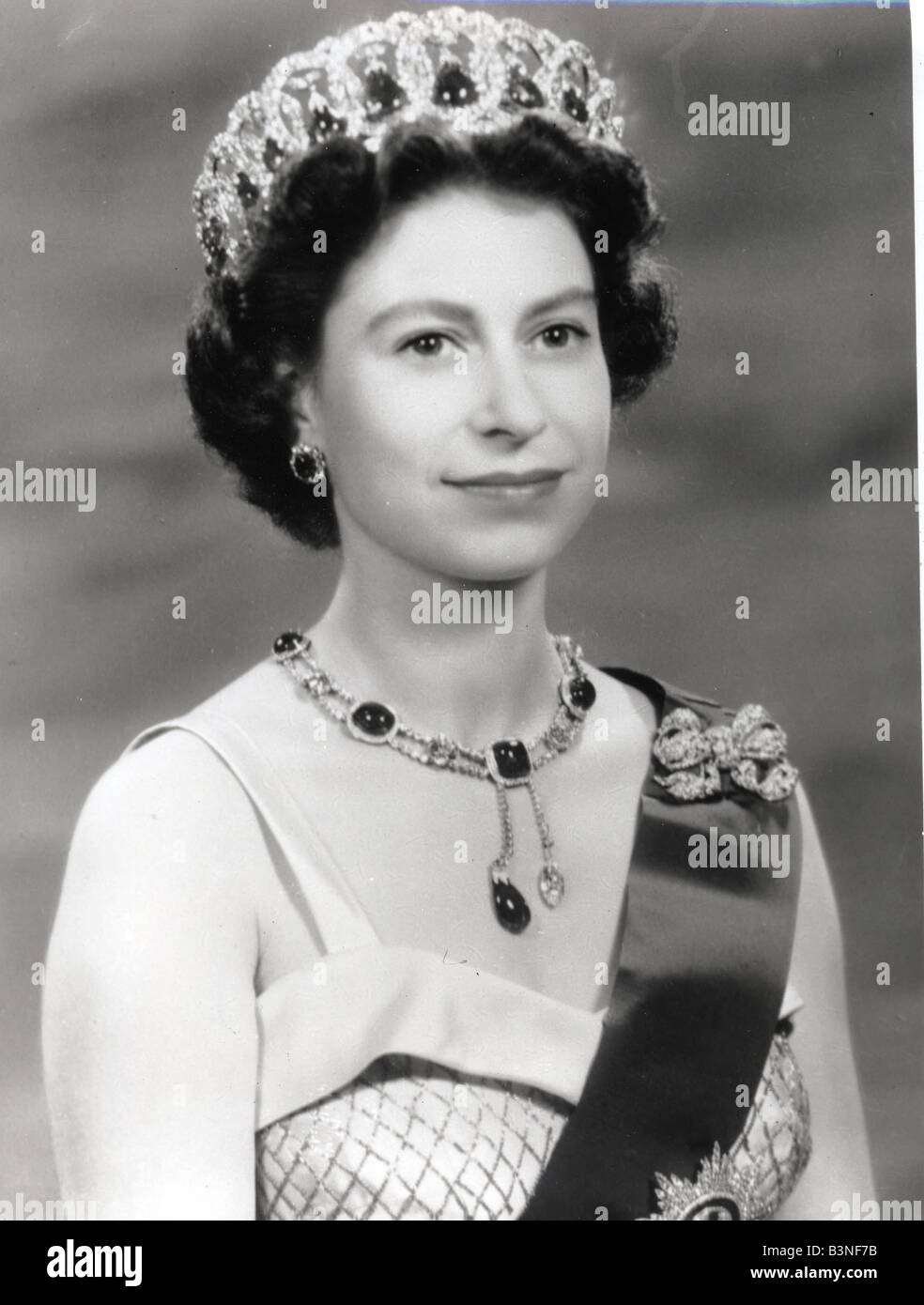 La Reina Isabel II Reina de Inglaterra Foto de stock