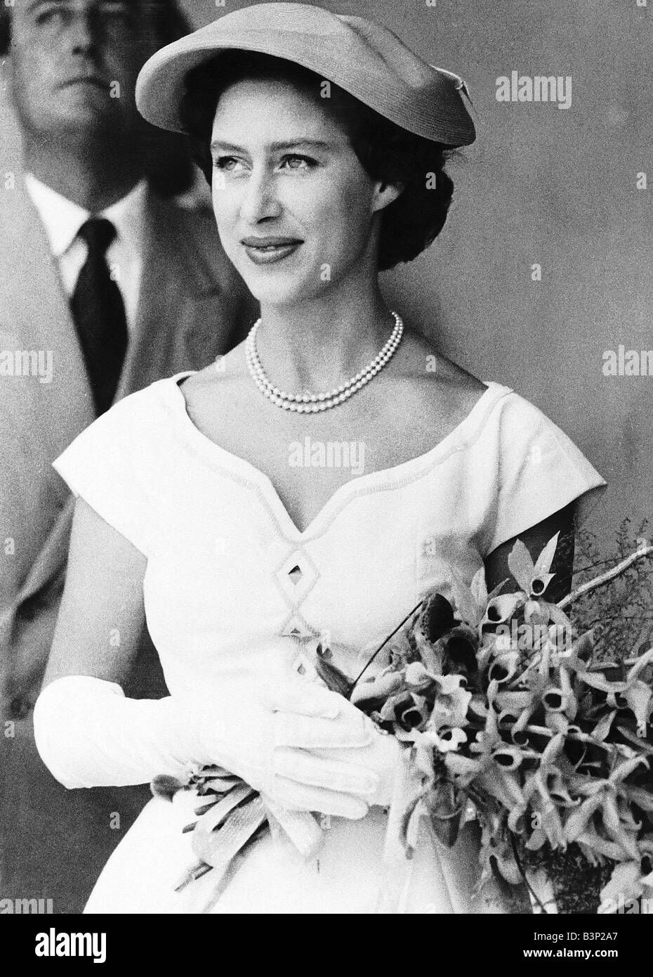 Celebrando su cumpleaños Princess Margaret Fecha desconocida Foto de stock