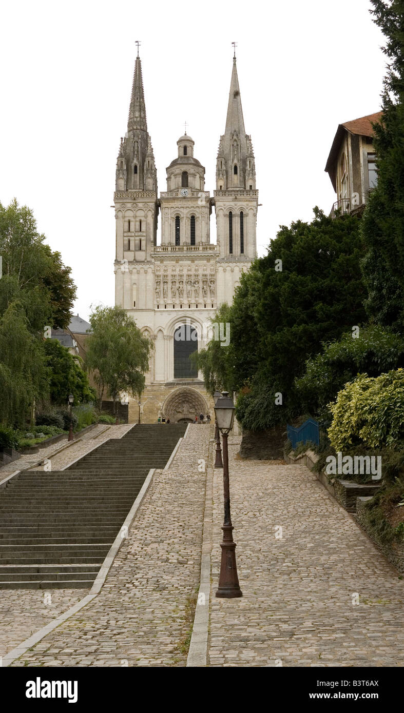 Catedral Saint-Maurice, Angers, Francia Foto de stock