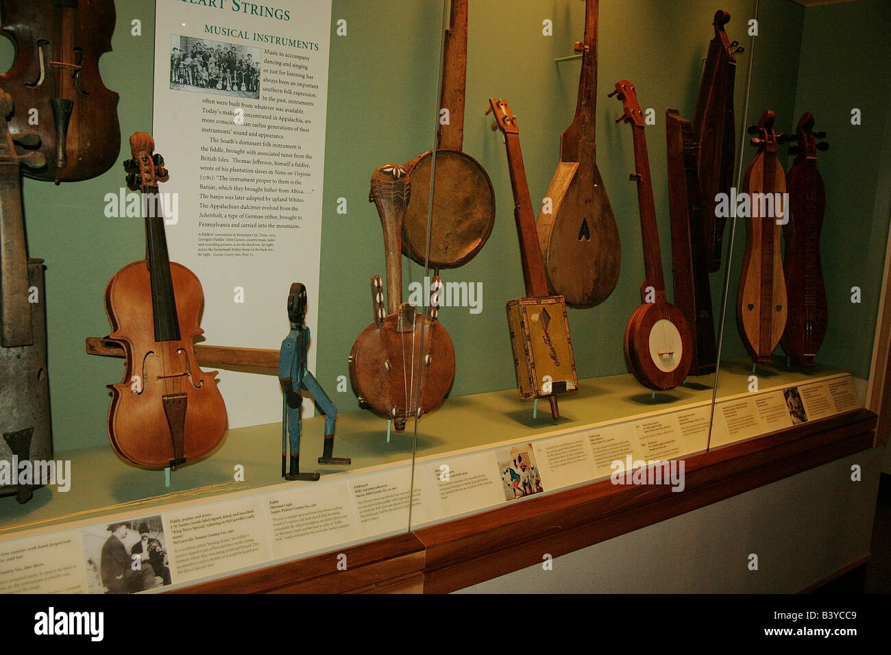 América del Norte, Estados Unidos, Georgia, Atlanta. Visualización de los  instrumentos musicales en el Atlanta History Center Fotografía de stock -  Alamy