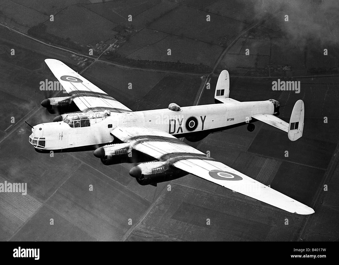 Aviones en gran guerra fotografías e imágenes de alta resolución - Alamy