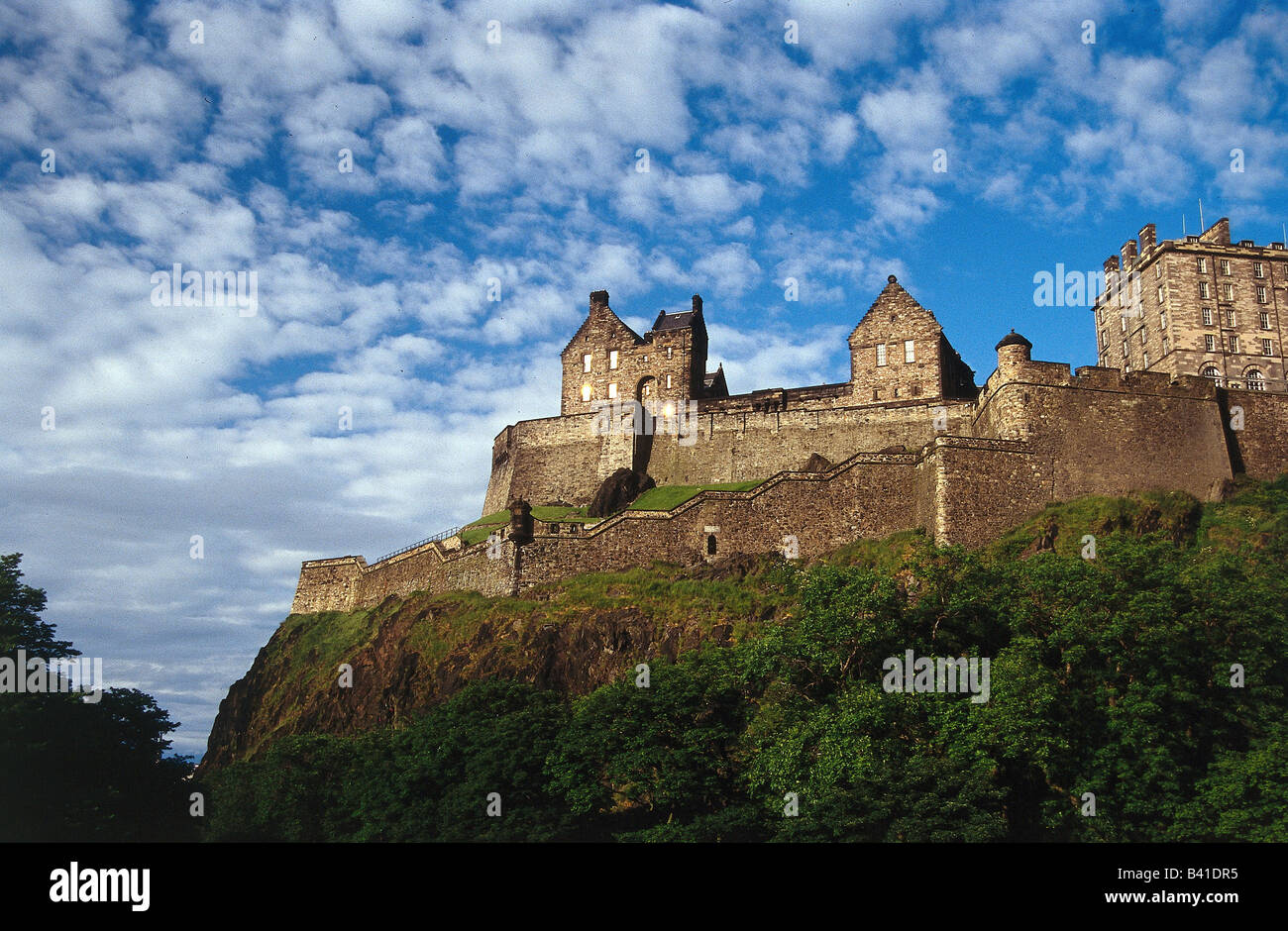 Geografía / viajes, Gran Bretaña / Reino Unido, Escocia, Edimburgo,  castillo, Vista exterior, Edad Media, fortaleza, fortaleza, wal Fotografía  de stock - Alamy