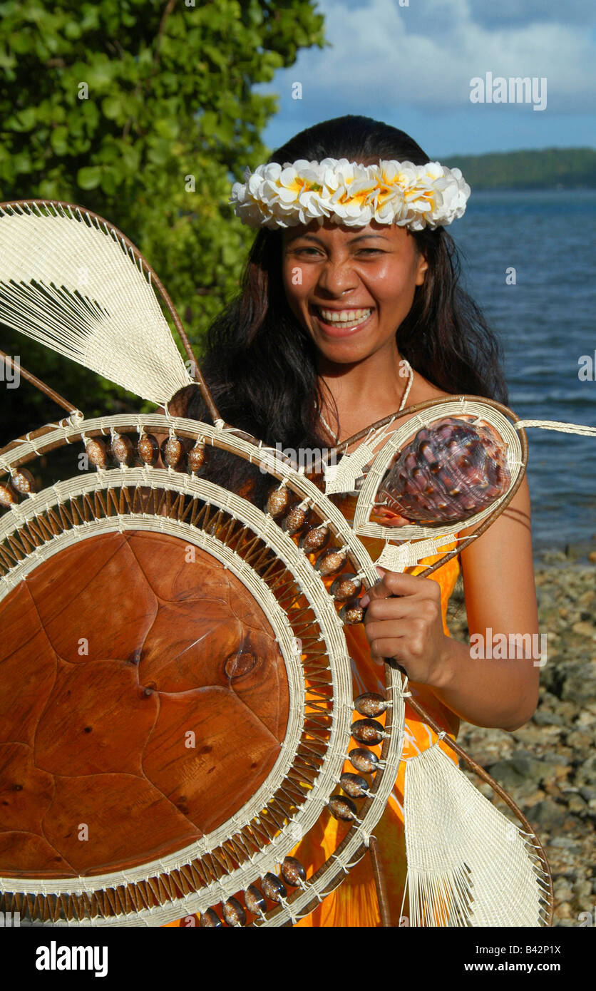 Chica local en Pohnpei, Caroline Islas del Pacífico Islas Senyavin