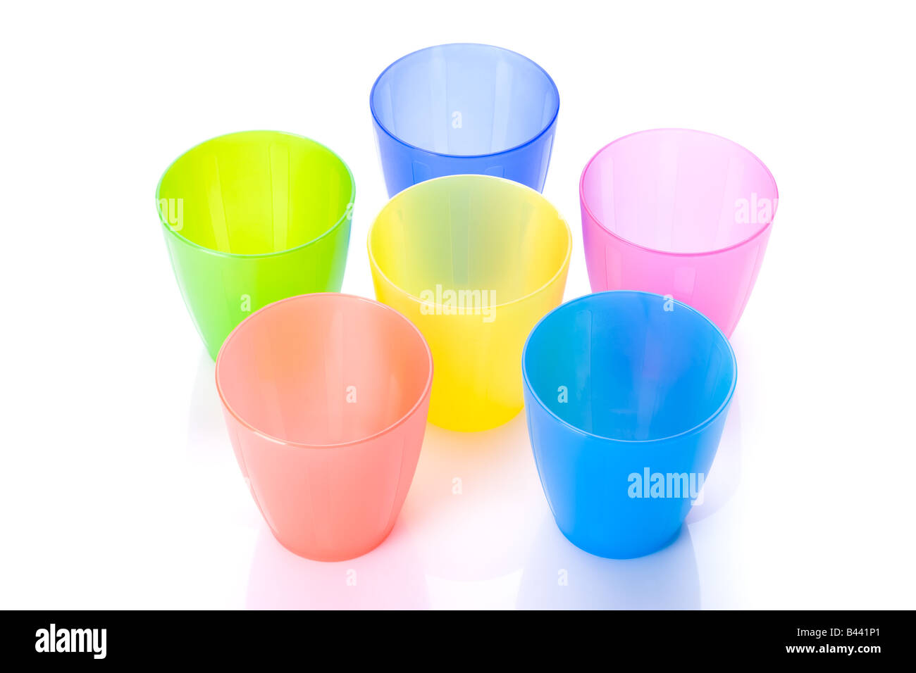 Copas de plástico Imágenes recortadas de stock - Alamy