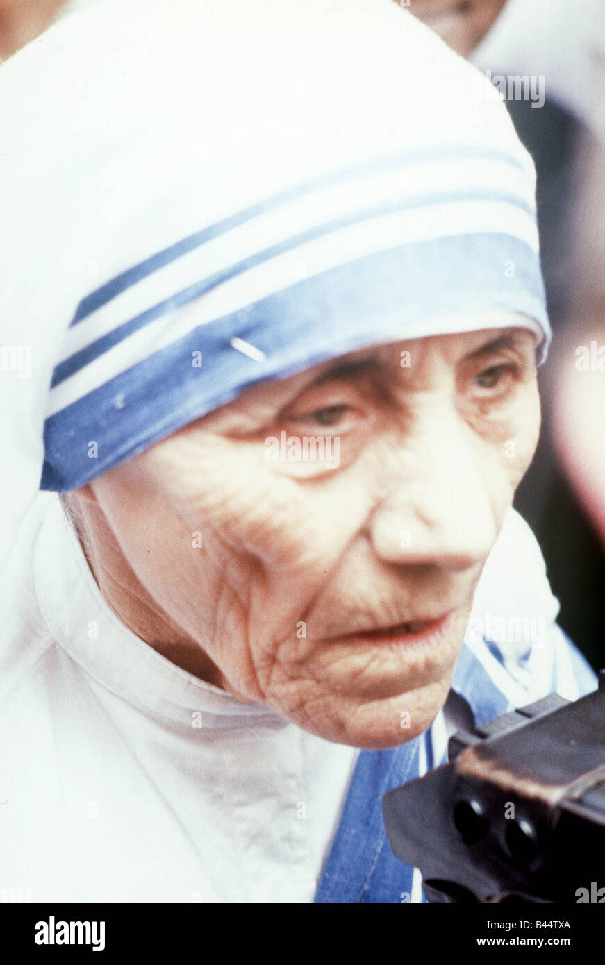 Madre Teresa de diciembre de 1980 visto aquí en Calcuta, India Foto de stock