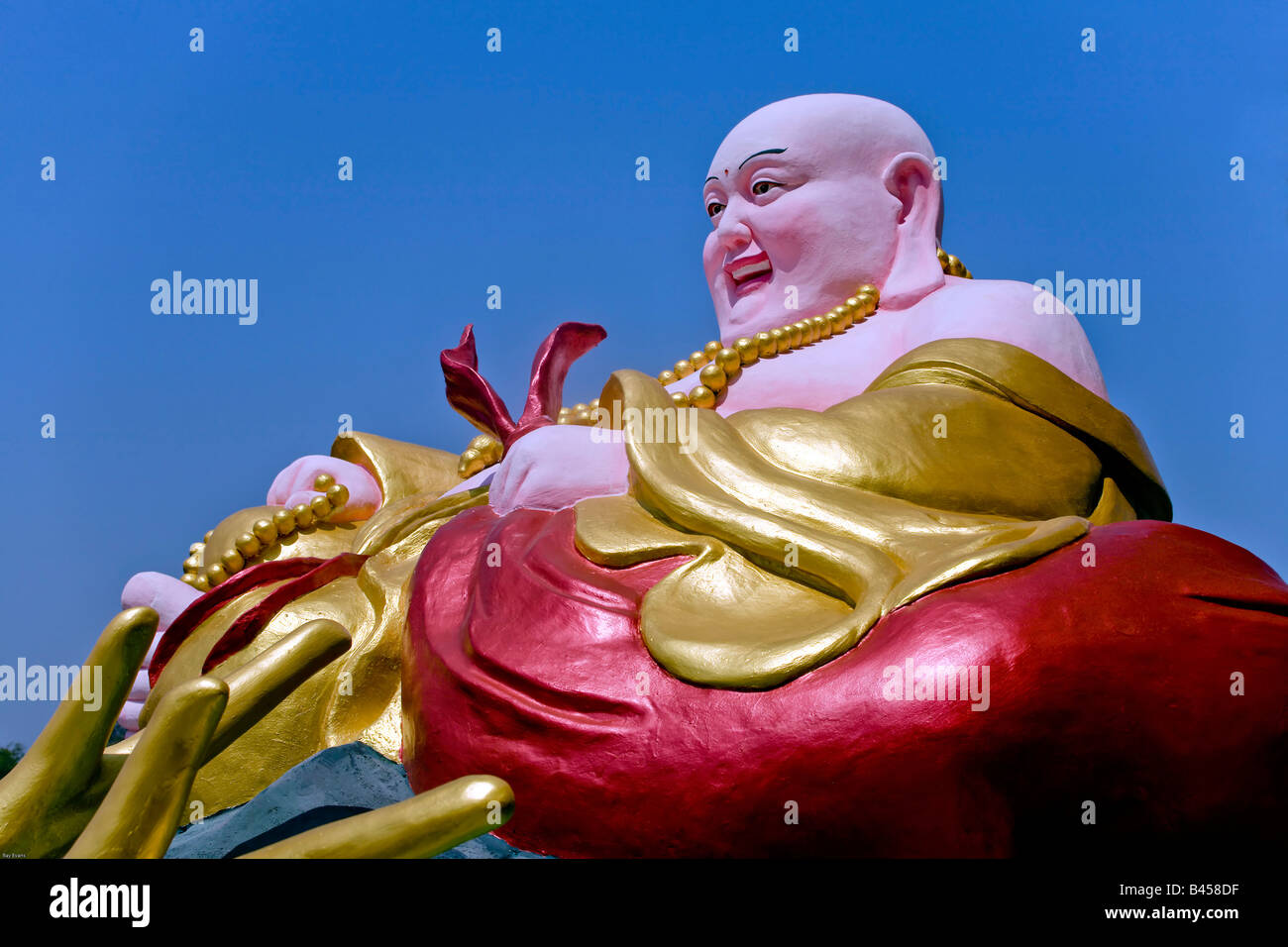 Buda Riendo, Tailandia. Buda Rosa, Sudeste Asiático Foto de stock