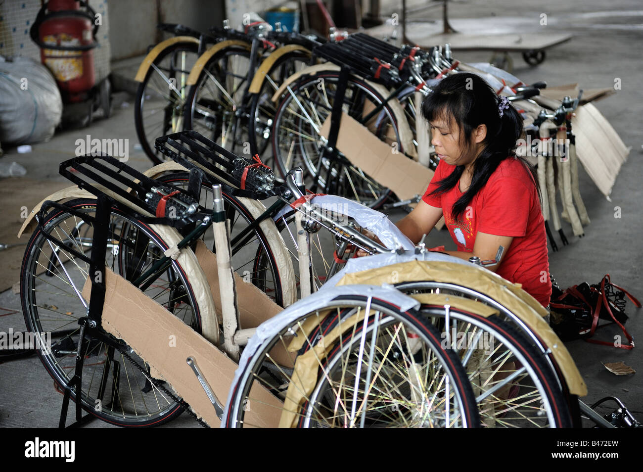 Bicycle factory china fotografías e imágenes de alta resolución - Alamy