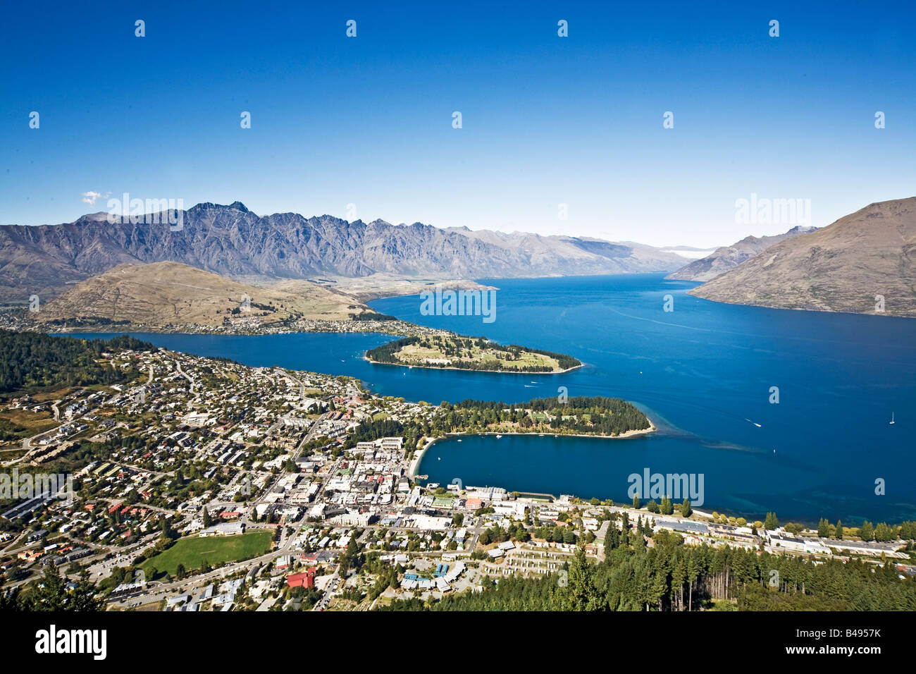 El lago Wakatipu de Queenstown, Nueva Zelanda Foto de stock