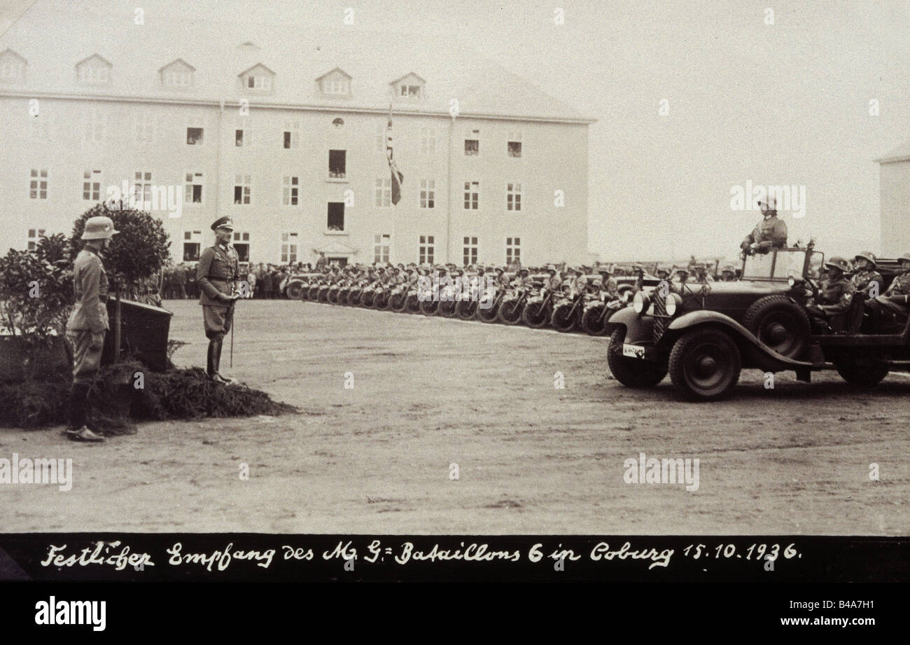 Nazismo/nacionalsocialismo, militar, ejército, desfile de la sexta ametralladora Batallón después de mudarse a su nueva guarnición, Coburg, 15.10.1936, Foto de stock