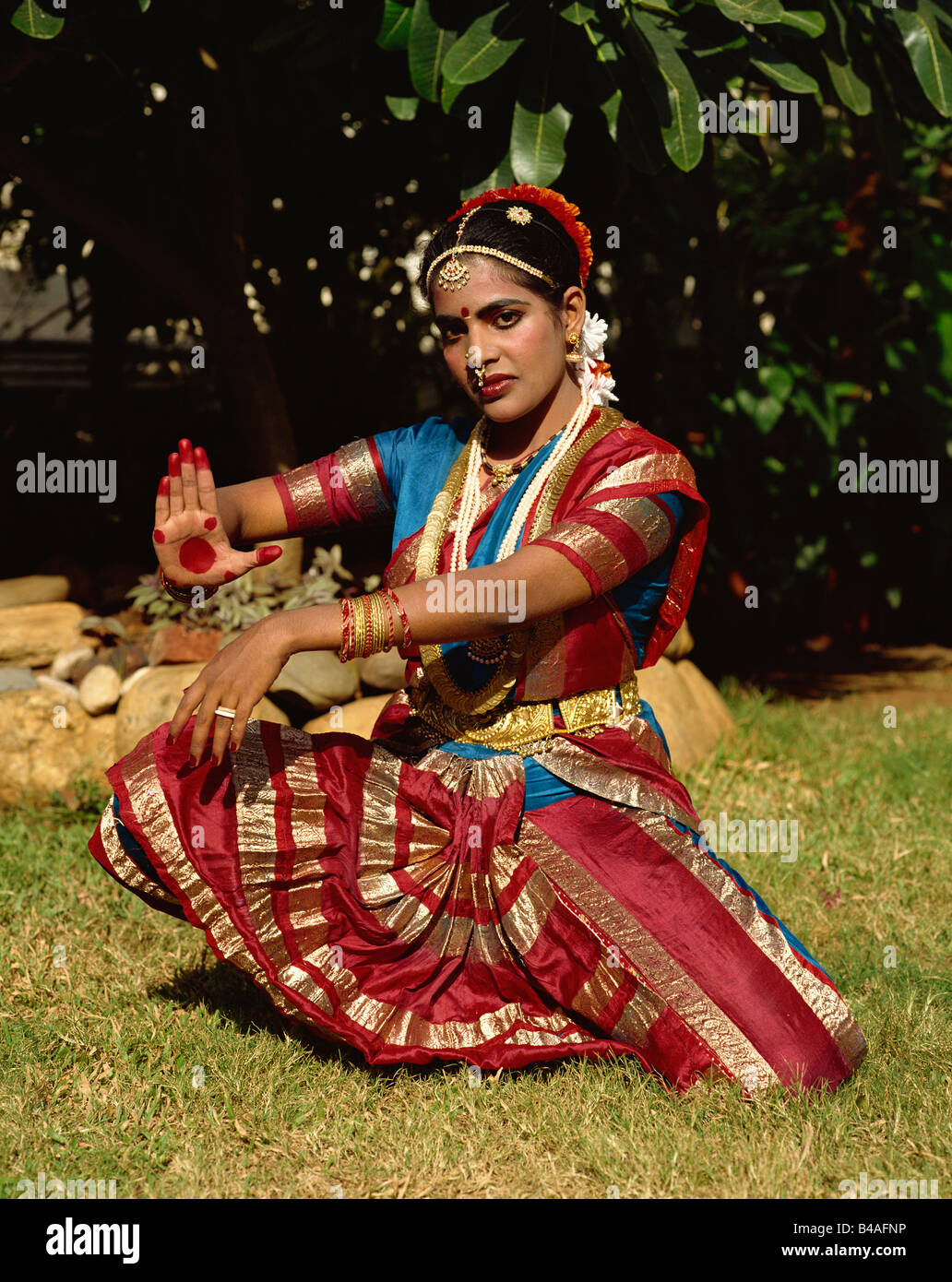 La India, Mumbai, bailando Bharatanatyam Foto de stock