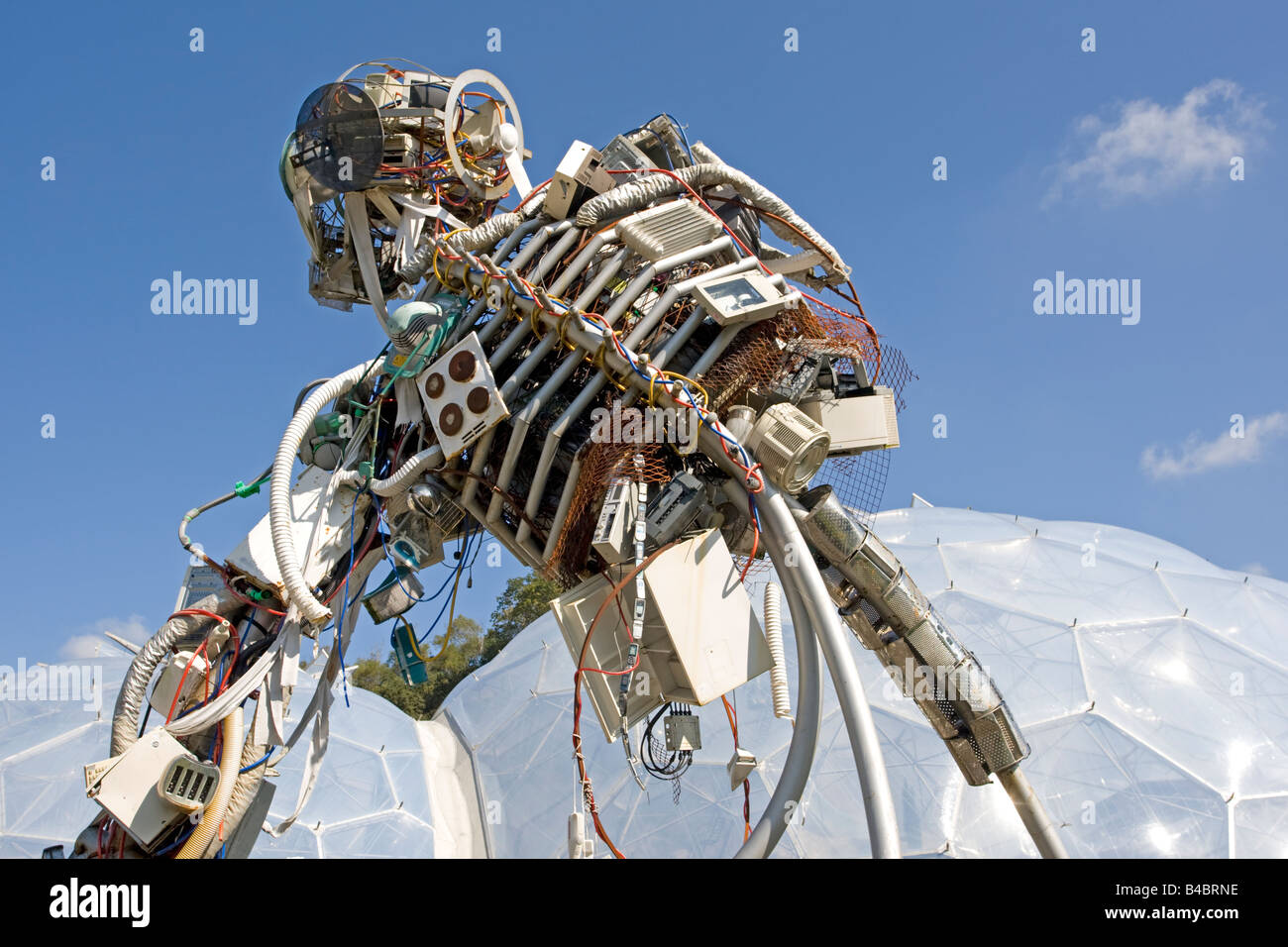 Weee Man Sculpture Eden Project Fotos e Imágenes de stock Alamy
