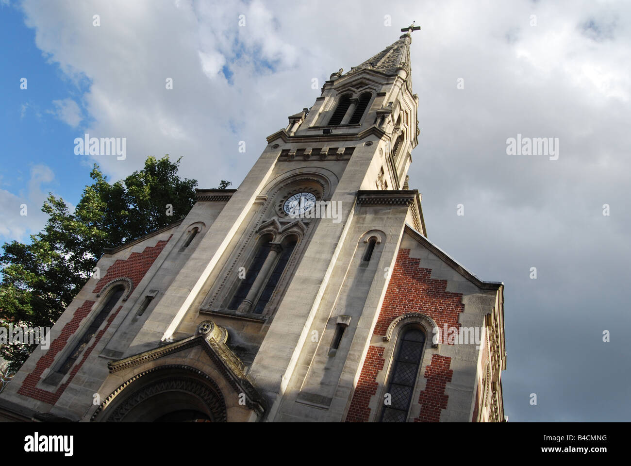 Iglesia reformada en la Place de la Croix du Temple Lille Francia Foto de stock
