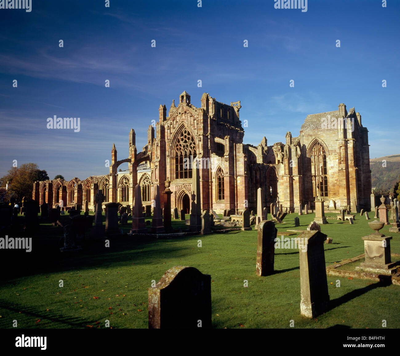Melrose Abbey en otoño, Scottish Borders, Escocia Foto de stock