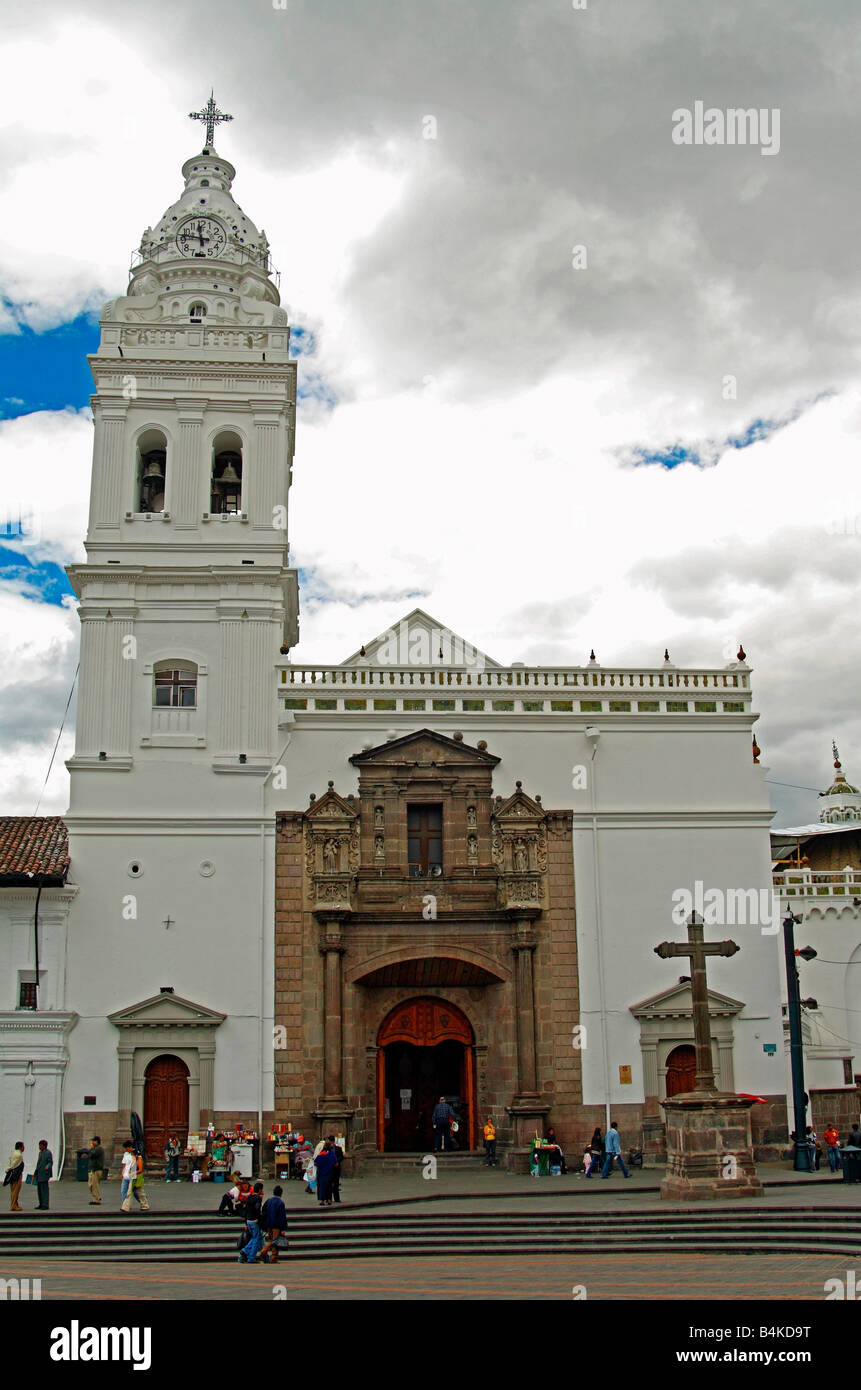 Iglesia de Santo Domingo, Quito, Ecuador Fotografía de stock Alamy