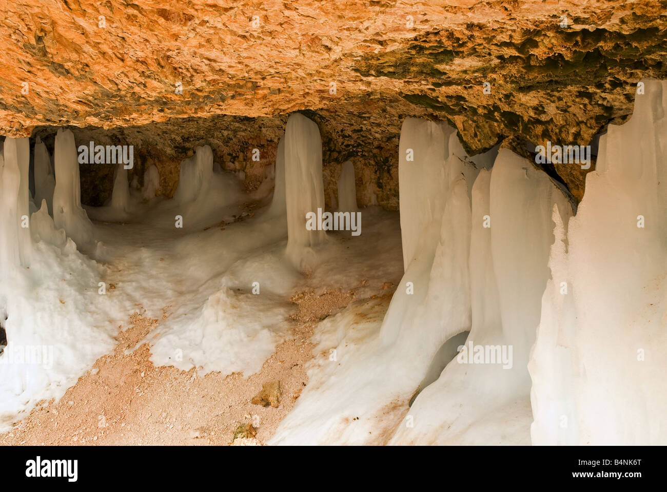 Cueva de musgo, Bryce Canyon National Park, Utah Foto de stock