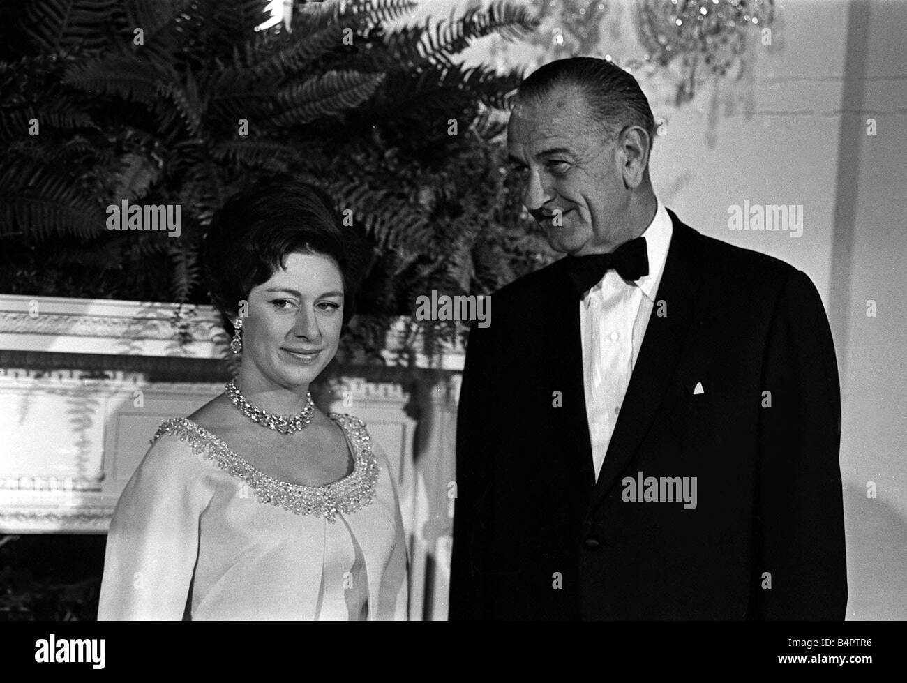 Princesa Margarita En Noviembre De 1965 Con El Presidente Lyndon B Johnson En La Casa Blanca En Washington D C Fotografia De Stock Alamy