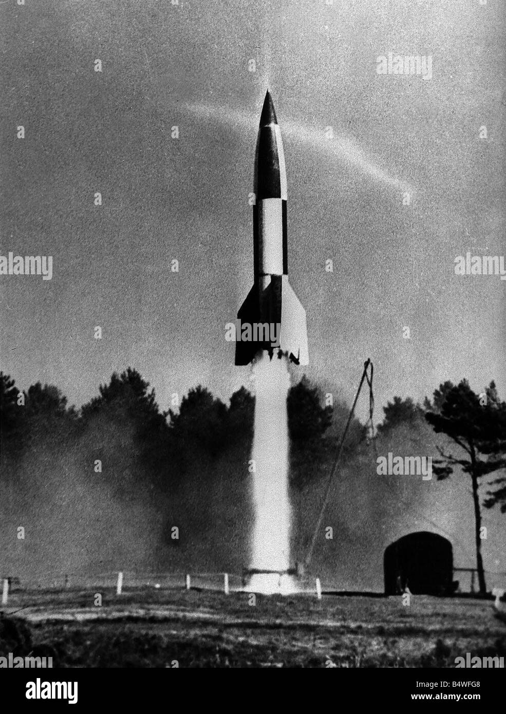 Un cohete V2 desarrollado por Werner Von Braun de la II Guerra Mundial la Segunda Guerra Mundial Foto de stock