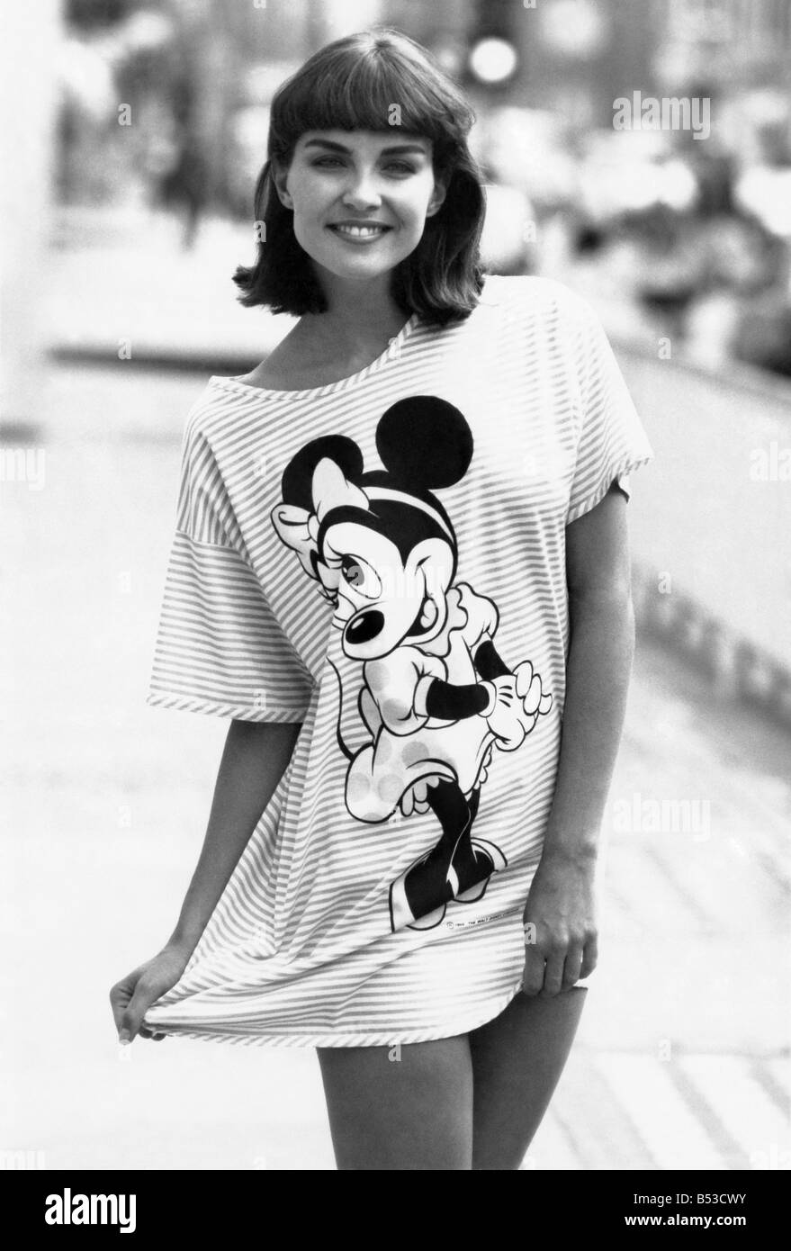 Moã±o Cabello Imágenes de stock en blanco y negro - Alamy