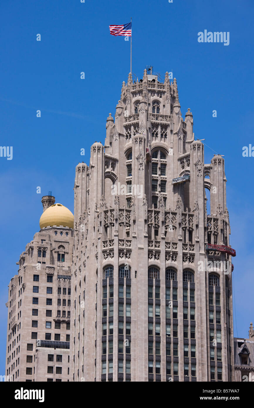 Tribune Tower, arquitectura gótica, North Michigan Avenue, la Milla Magnífica de Chicago, Illinois, Estados Unidos de América Foto de stock