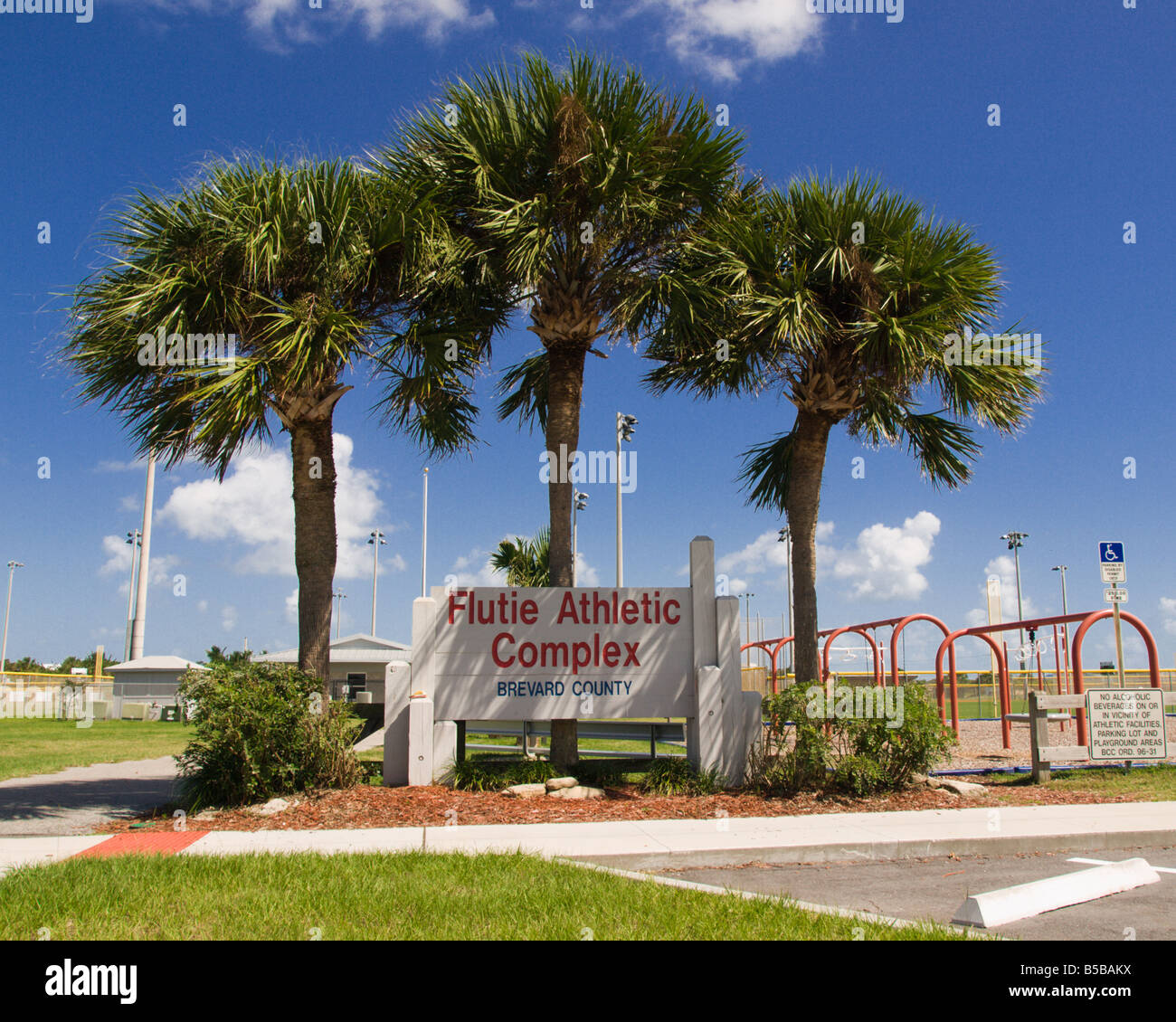 La FLUTIE Athletic Complex en Melbourne Beach, Florida es nombrado después de Doug Flutie de Boston College y de la NFL Foto de stock