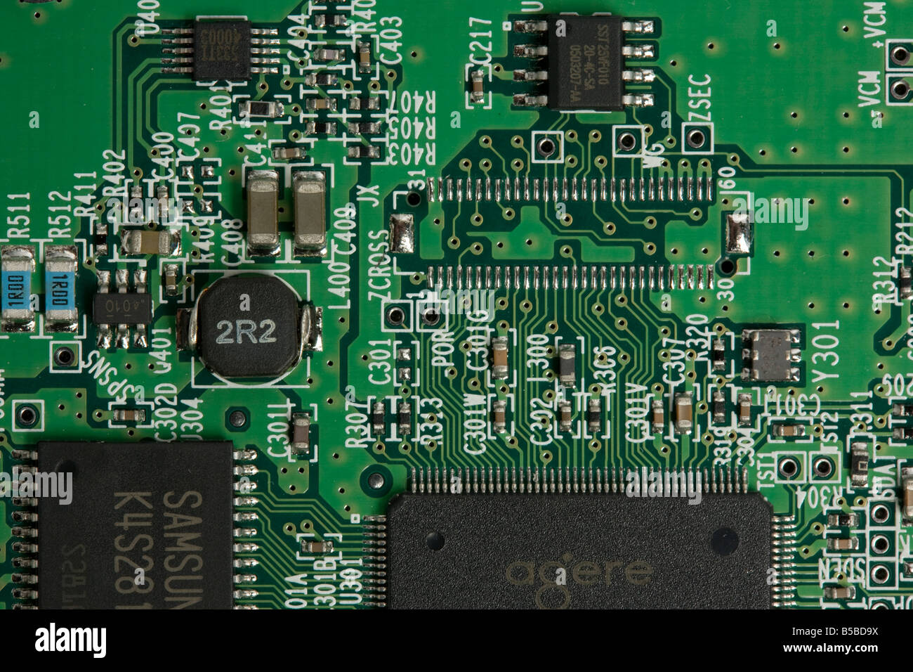 Placa de circuito del disco duro fotografías e imágenes de alta resolución  - Alamy