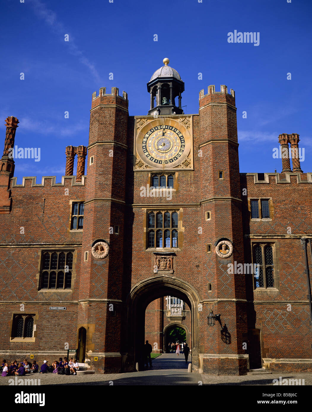 Corte de reloj, Hampton Court, el Gran Londres, Inglaterra, Europa Foto de stock