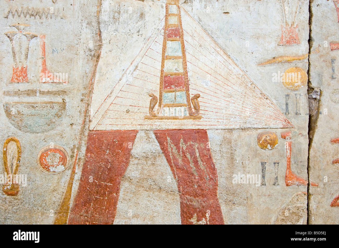 Detalle de la pintura de la pared del templo egipcio rescatado de Nubia de tierra inundada por el lago Nasser, el Museo Nacional, Jartum, Sudán Foto de stock