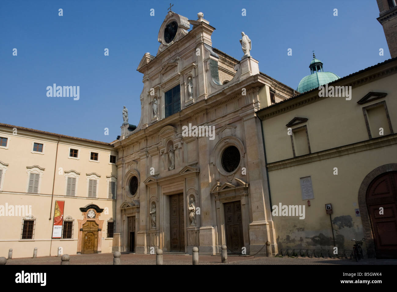 Iglesia de San Giovanni Evangelista de Parma, Italia, UE Foto de stock