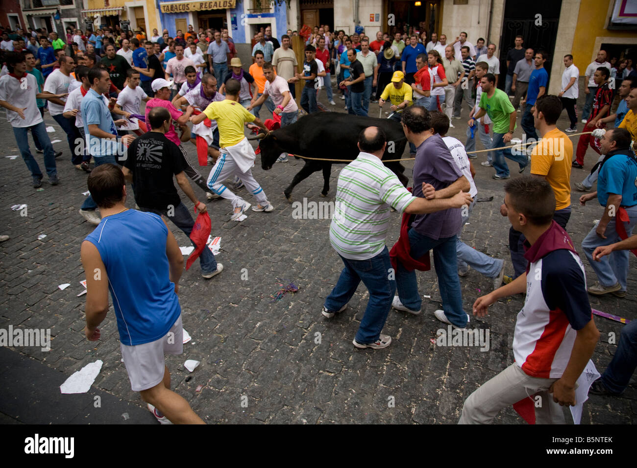 Cuenca spain people fotografías e imágenes de alta resolución - Alamy