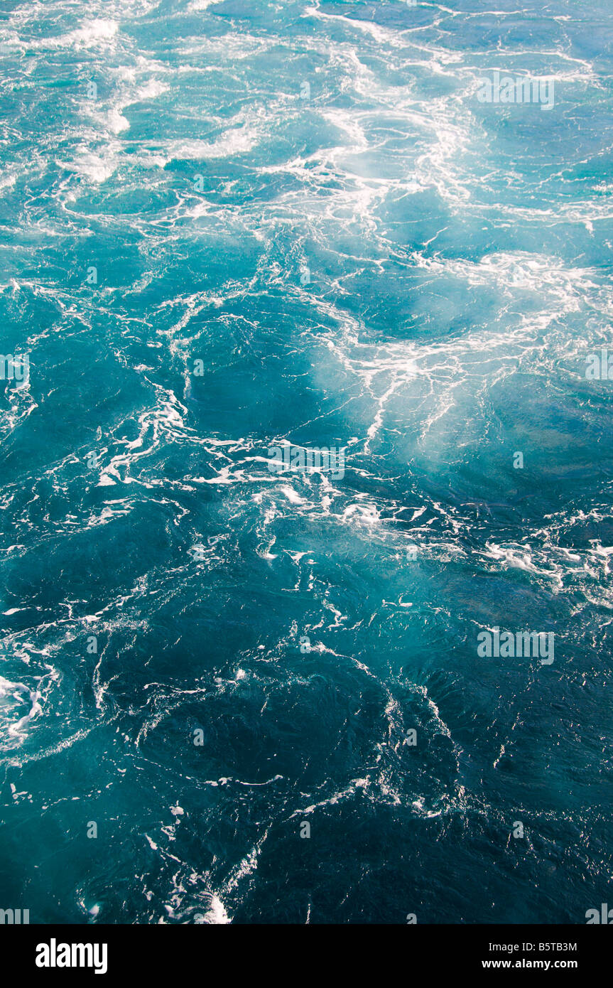 Corrientes oceánicas fotografías e imágenes de alta resolución - Alamy